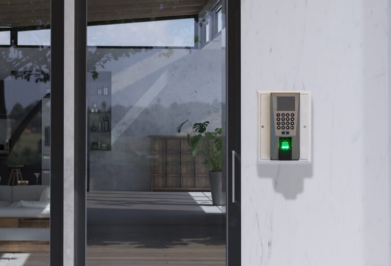 Why Property Managers Should Consider Integrated Security and Access Control Systems